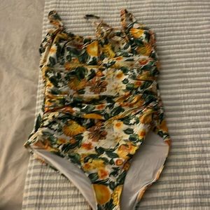 Niptuck swim bathing suit